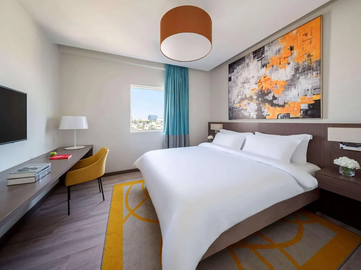 Adagio Aparthotel Jeddah Malik Road 4*,
